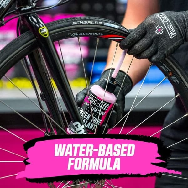 Innerslangförebyggande - Muc-Off - Inget problem med punktering - 300 mL - Rosa/svart - Mun upp till 4 mm
