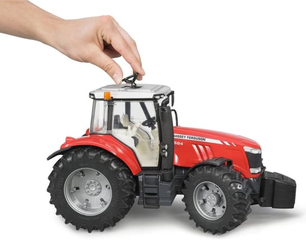 Traktor Massey Ferguson 7600