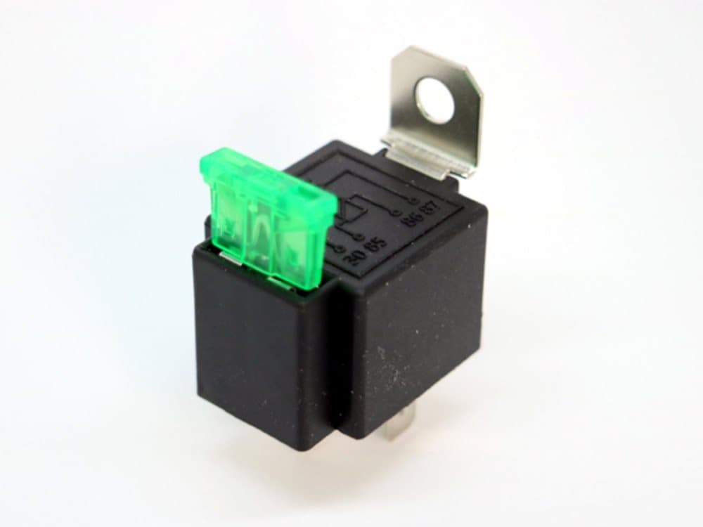 30A relä 12v + säkring för inkoppling av extraljus xenon ledramp