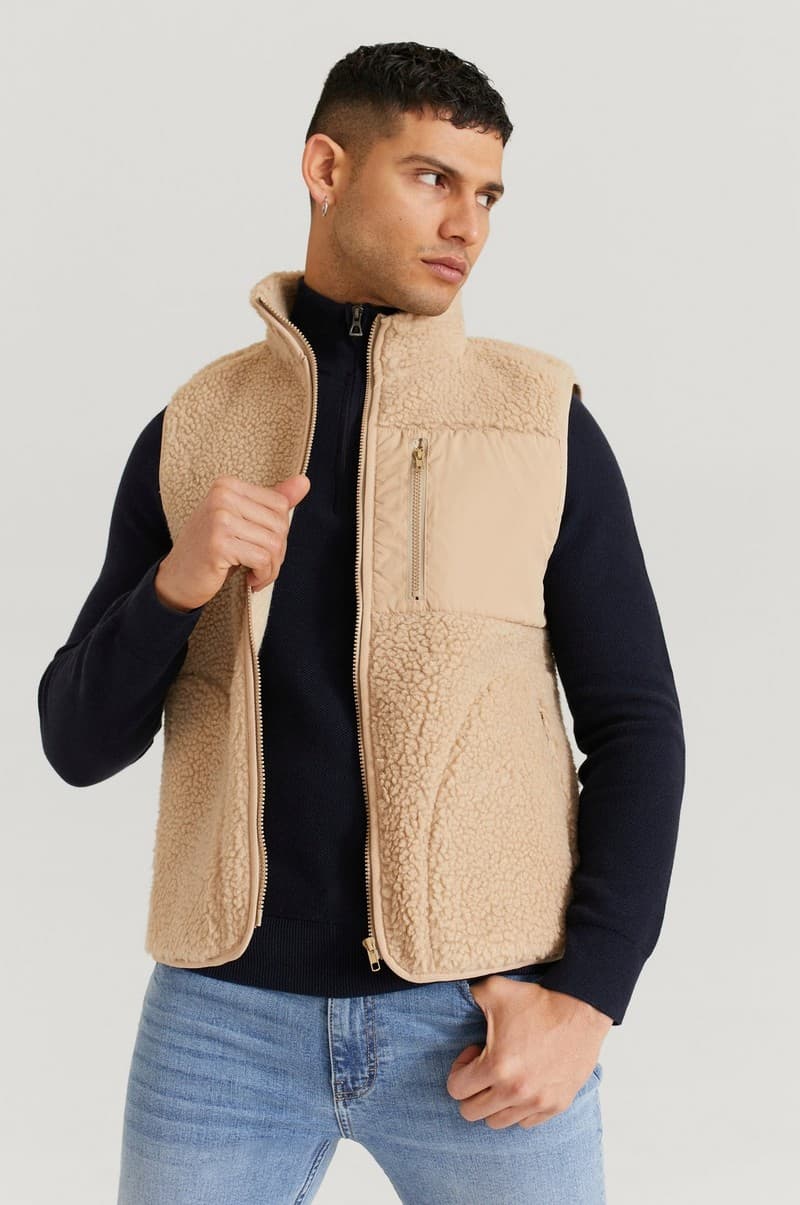 Väst Pile Vest