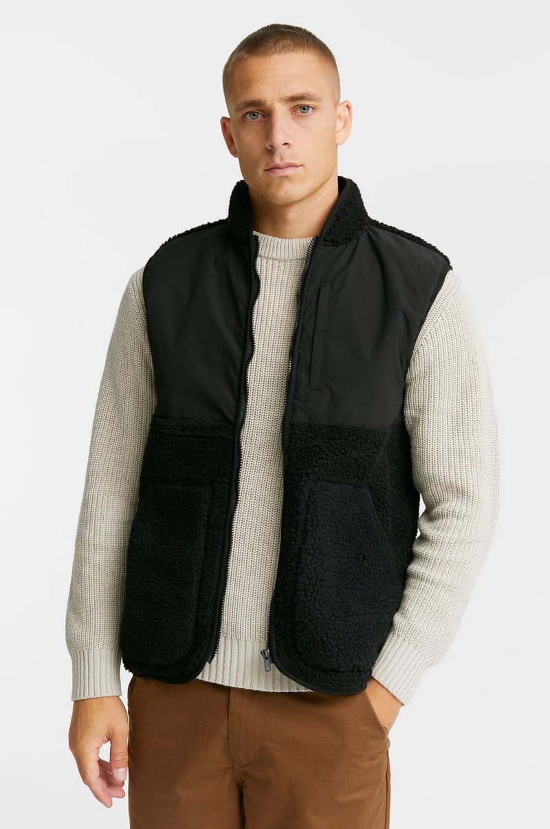 Väst Recycled Pile Vest