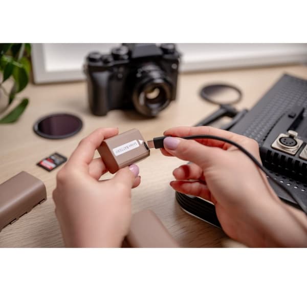 Newell akku Sony NP-F770 USB-C