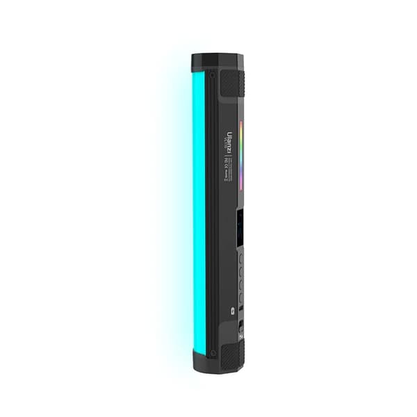 RGB-putkivaloputki, jossa on 2500-9000K värilämpötila, 2600mAh ladattava akku ja 120° valaisukulma.,1 kpl
