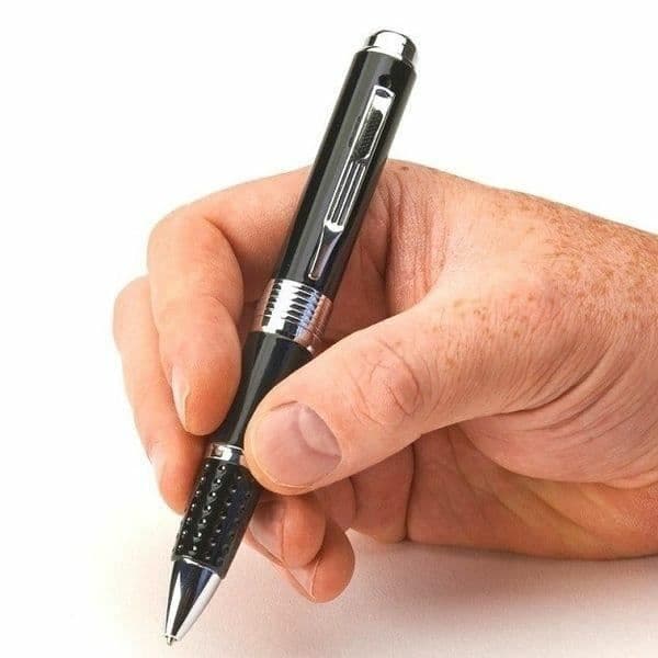 Penna med 720P HD spionkamera, gråsvart * Internt batteri: Litiumjon * Batteritid: upp till 3 timmar på * Anslutning