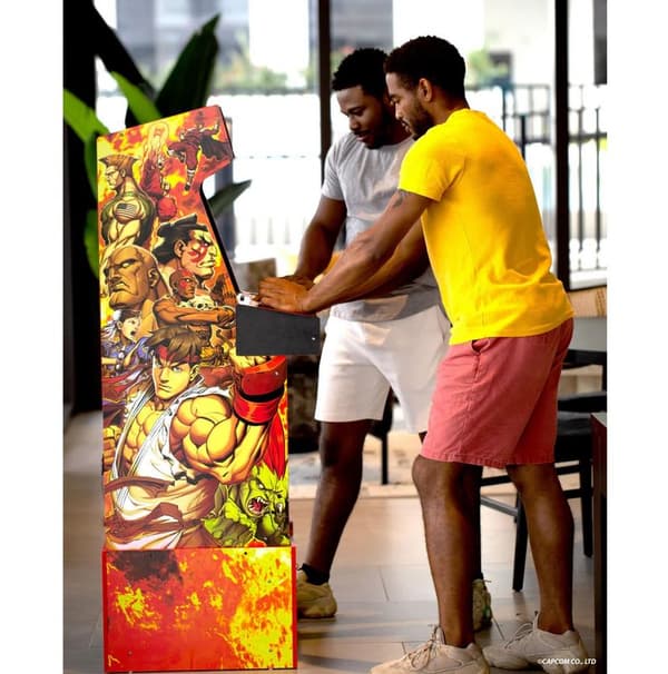 Arcade1Up - Street Fighter Legacy 14-i-1 arkadmaskin