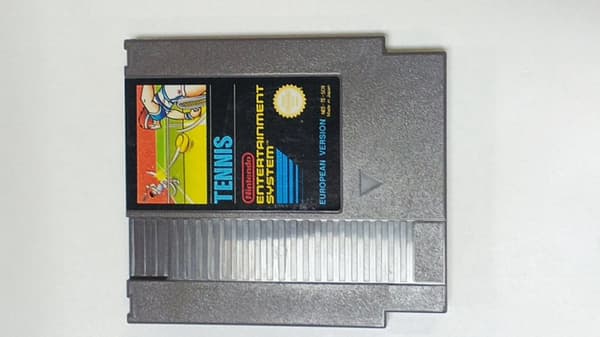 Tennis (3 skruvar) - Nintendo 8bit (brukt)