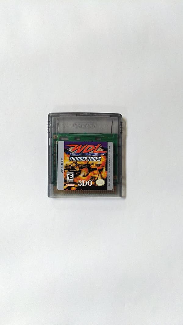 World Destruction League: Thunder Tanks - Gameboy Color (brukt)