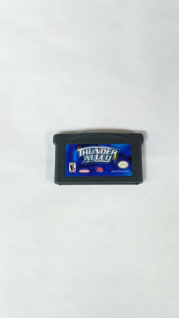 Thunder Alley - Gameboy Advance (käytetty)