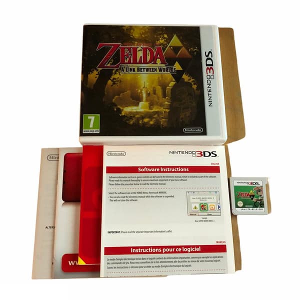 The Legend of Zelda A link between worlds (UKV/ Nintendo 3DS)