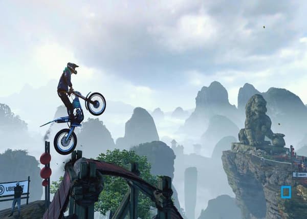 TV-spel - Ubisoft - Trials Rising Gold Edition - Racing - 1-8 spelare - PEGI 12+