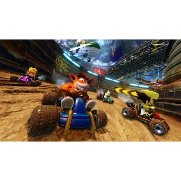 Crash Team Racing Nitro Fueled PS4-spel- USED