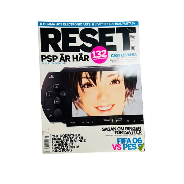 Reset Nr 6 PSP är här. Hundöron på sidorna.