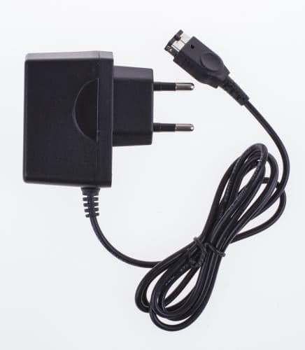DS fat/GBA SP AC adapter (in FG bag + label) (Nintendo Switch)