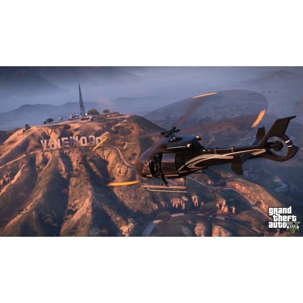 Grand Theft Auto V (GTA 5) : Premium Edition - PS4