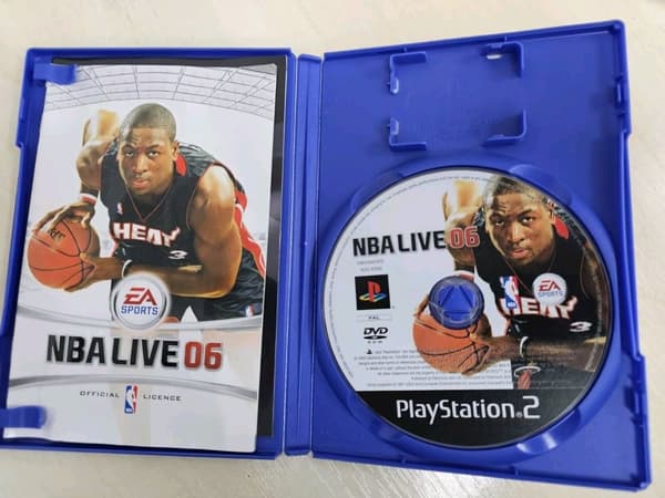 NBA Live 06 PS2 Sony PS2 Playstation 2 (Pre-Owned)