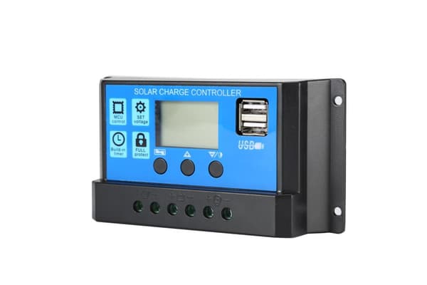 NOVA YJSS 30A Laddningsregulator