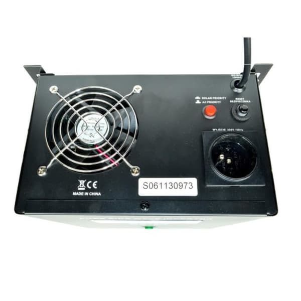 Konverter sinusPRO 800W 12V/230V svart