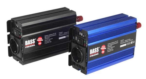 Jännitteenmuuntaja 600 W, 12 V, täyssini