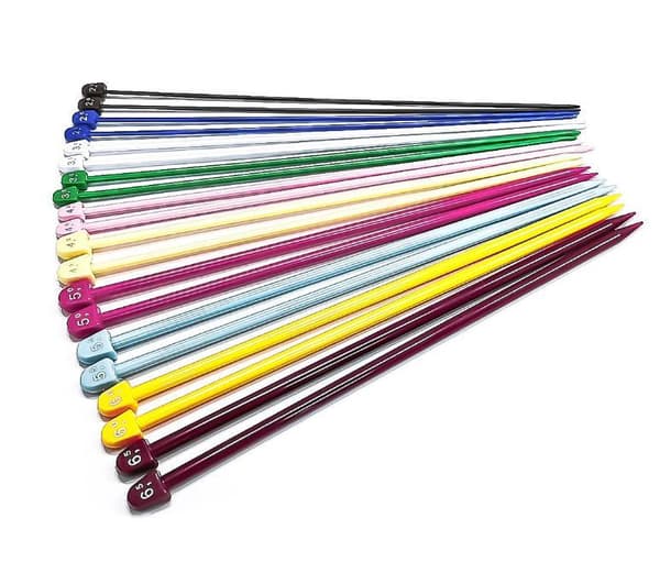 N017 - Sæt med 10 par plastik jumpere