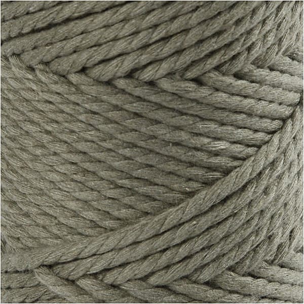 Makramégarn 4 mm - Mossgrön - 55 m - 330 g