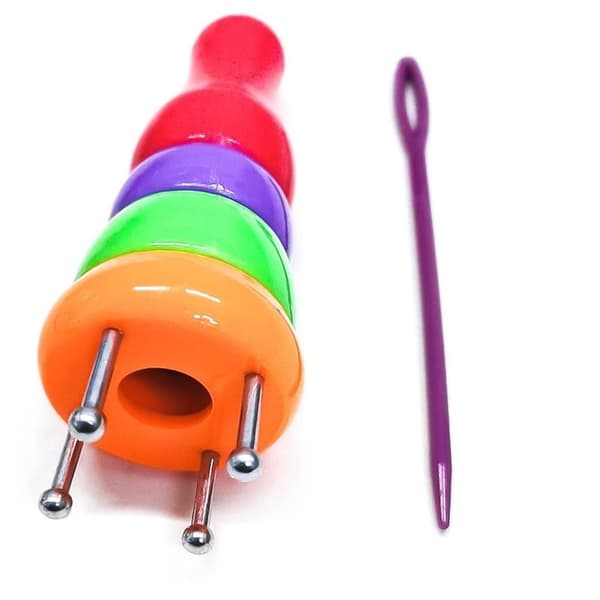 N071 - Yarn knitting loom