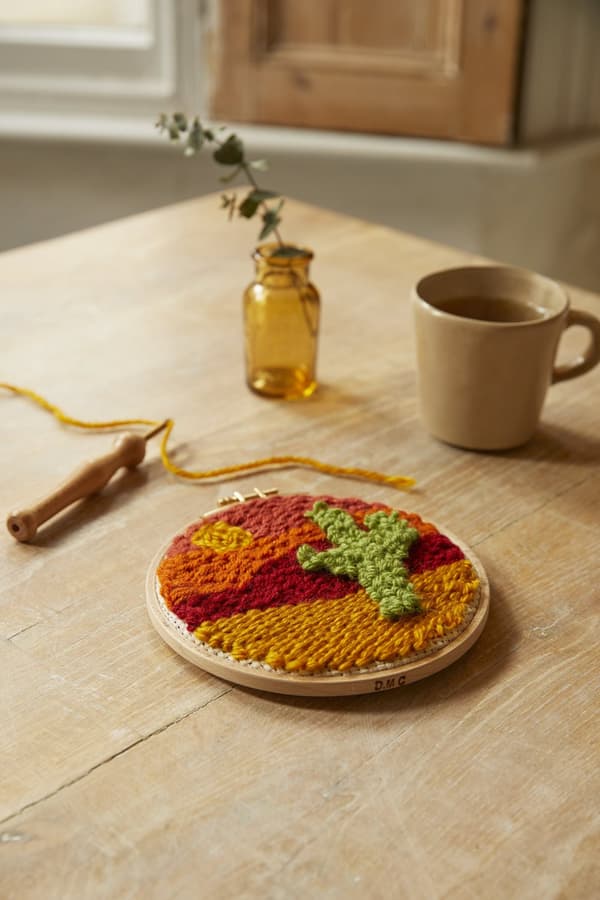 Punch needle kit med ökenmotiv 15 x 15 cm DMC Mindfulness