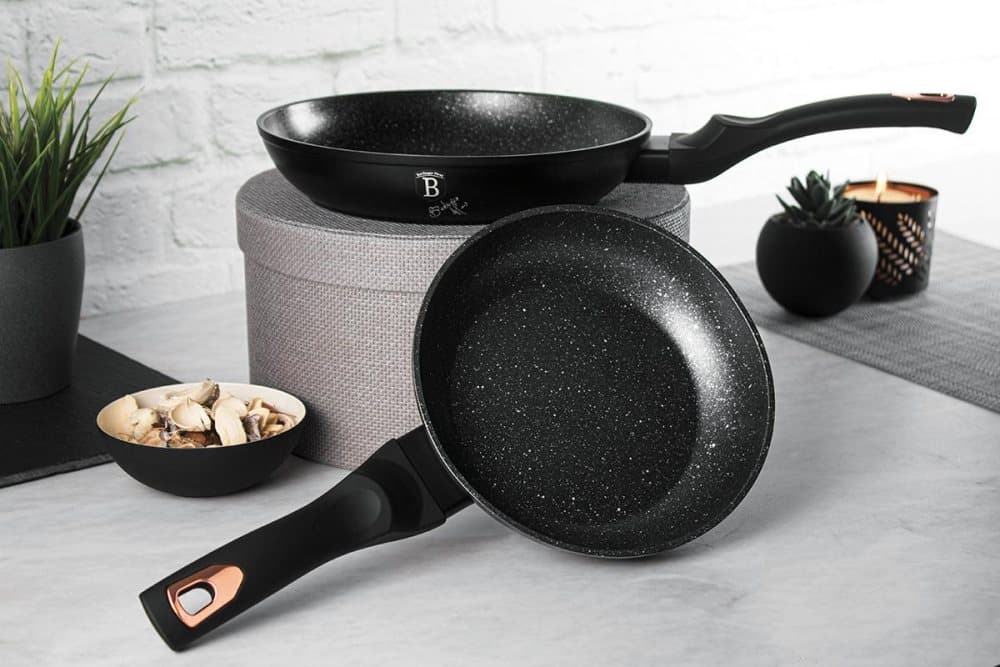 Uppsättning av 2 granitpannor 22/26 cm Berlinger Haus Black Rose BH-1644NF