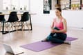 Miniatyrbillede 6 af 6: Gymnastikmåtte til yoga, pilates, fitness, 183x61cm, tykkelse 1cm, NBR materiale, lilla, REBEL ACTIVE