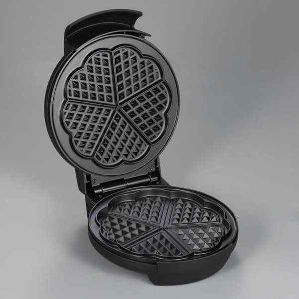 Gaufrier SEVERIN - WA2103 - Hjärtfomade plåtar - Non-stick beläggning - 1300w