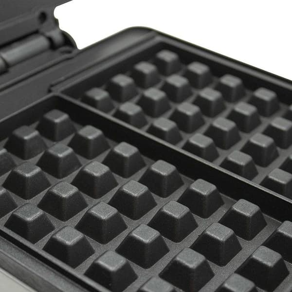 Professionell våffeljärn för 2 tjocka belgiska våfflor, non-stick plattor MPM MGO 13 1400W Silver