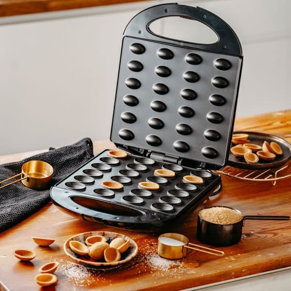 Gaufrier Gaufrier med nötter, 24 halvor av deg åt gången, anti-stick plattor Mesko MS3041 1600W svart 34001