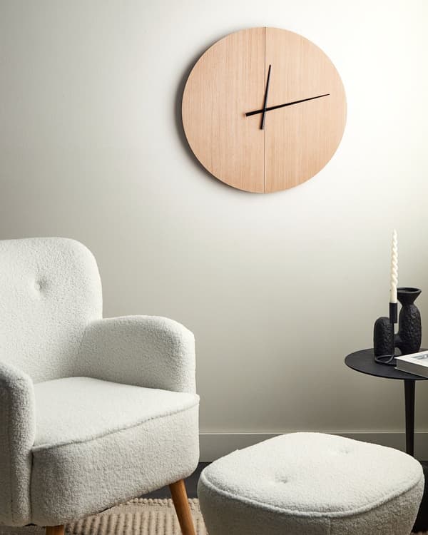 Väggur Ljust Trä MDF Ram 60 cm Målad Finish Rund Form Klassisk Design Heminredning Tillbehör Dekor Vardagsrum Sovrum