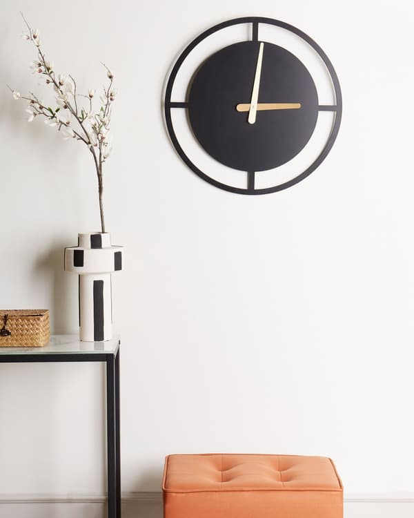 Vægur sort stål metal⌀ 40 cm moderne minimalistisk design uden tal dekoration stue