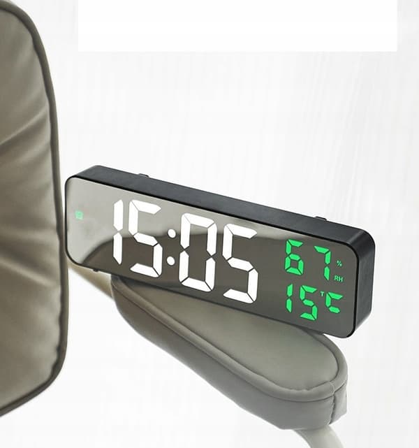 LED-VÄGGKLOCKA Temperatur FUKTIGHET 12/24 SPEGEL Grön DIMMER