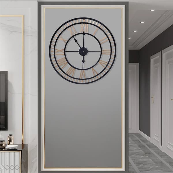 Vintage vægurs, 80 cm i diameter, elegant guldfinish, stille bevægelse