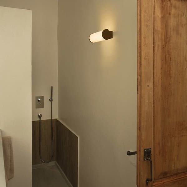 DANUBE 9W, Vägglampa, Faro Barcelona brons