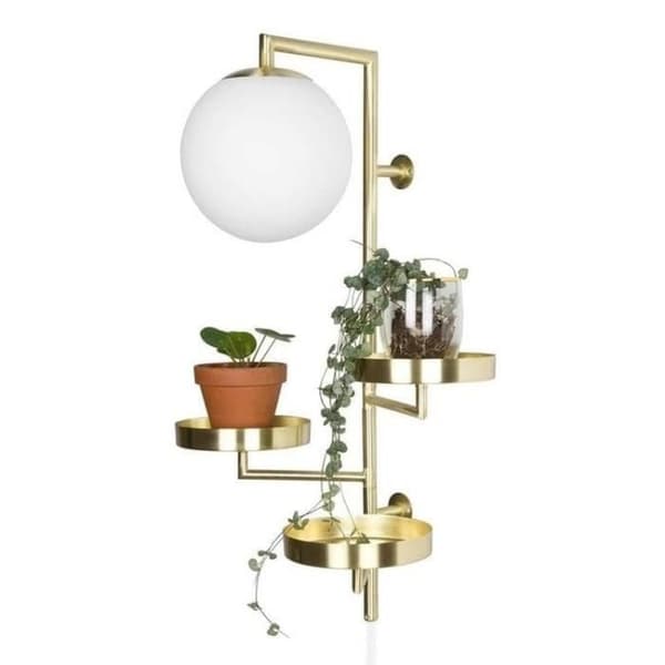 ASTORIA-Vägglampa med hyllplan H62cm borstad guldmässing Globen Lighting - designad av Anna Landerholm