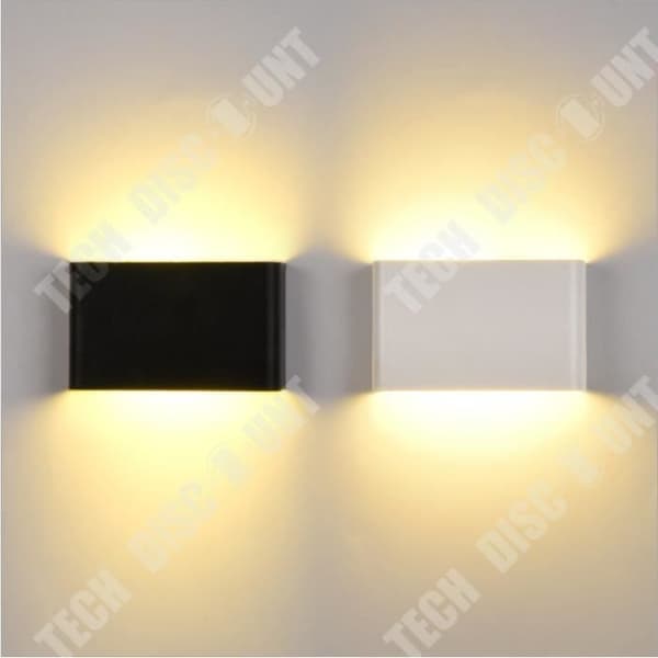 TD® Biscuit Corner Wall Light