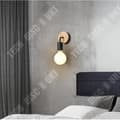 Miniatyrbild 3 av 4: TD® COREP Vägglampa Berkley rund fot i patinerat naturträ och målad metall - E27 40 W - Svart