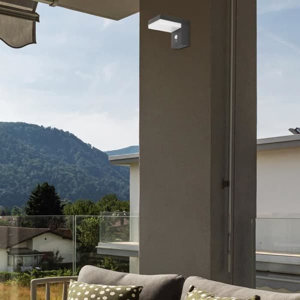 Utomhus solarmodul, lampa i aluminium med plastskärm Rabalux Zrebar 6W 4000K - svart - 17,5x13,5x10,5 cm