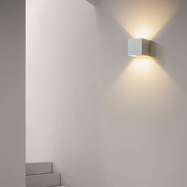 OBOSOE 12W LED-seinävalaisin ulkona, säädettävä valokenttä, IP65 vedenkestävä makuuhuoneisiin, hotelleihin, parvekkeille, käytäviin (valkoinen 3000K)