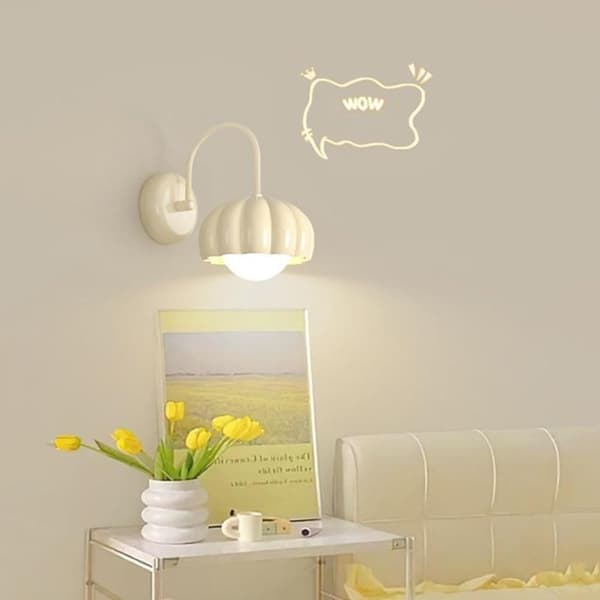 OBOSOE fransk creme stil led væglampe, lys beige, moderne øjenblid væglampe (inkluderer glødelampe)