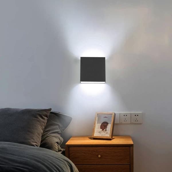 Bomclap moderni neliönmuotoinen seinävalaisin, irrotettava LED-valaistus, valkoinen valo, 10×10×5cm (musta kuori)