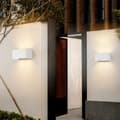 Miniatyrbillede 7 af 9: Bomclap 4-pak LED væglamper IP65 24W varm hvid 3000K, justerbart lys til udendørs/indendørs