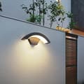 Pikkukuva 1 / 8: OBOSOE LED-seinävalaisin ulkokäyttöön 24W IP65 liiketunnistimella, lämmin valkoinen valo puutarhaan ja terassille