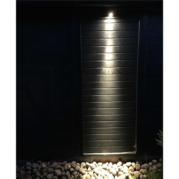 LightsOn Luminus hagespotlight Svart