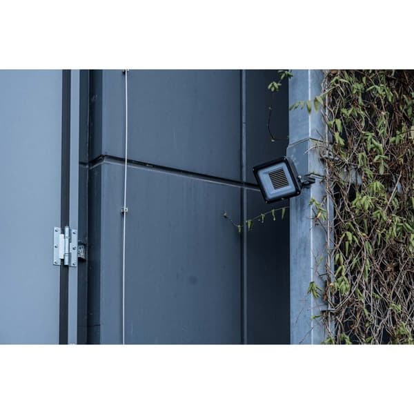 brennenstuhl LED Spotlight JARO 14060 / LED Floodlight 100W for utendørs bruk (LED utendørslys for veggmontering, med 11500lm, laget av aluminium av h