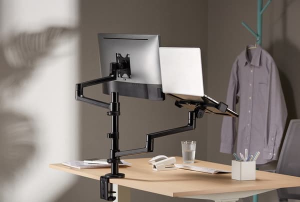 Gembird MA-DA-04 Justerbar bordholder med monitorarm og notebookbakke, 17"-32", op til 8 kg
