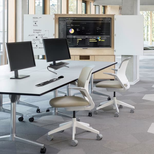 Maclean MC-948 Soporte para Monitor/Portátil para Pantallas 13-32",