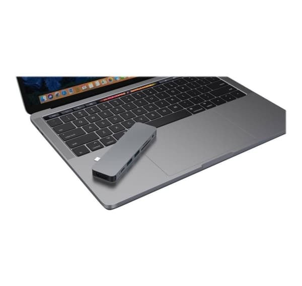 Hyper, HyperDrive USB-C 7-i-1 Laptop Form-Fit Hub